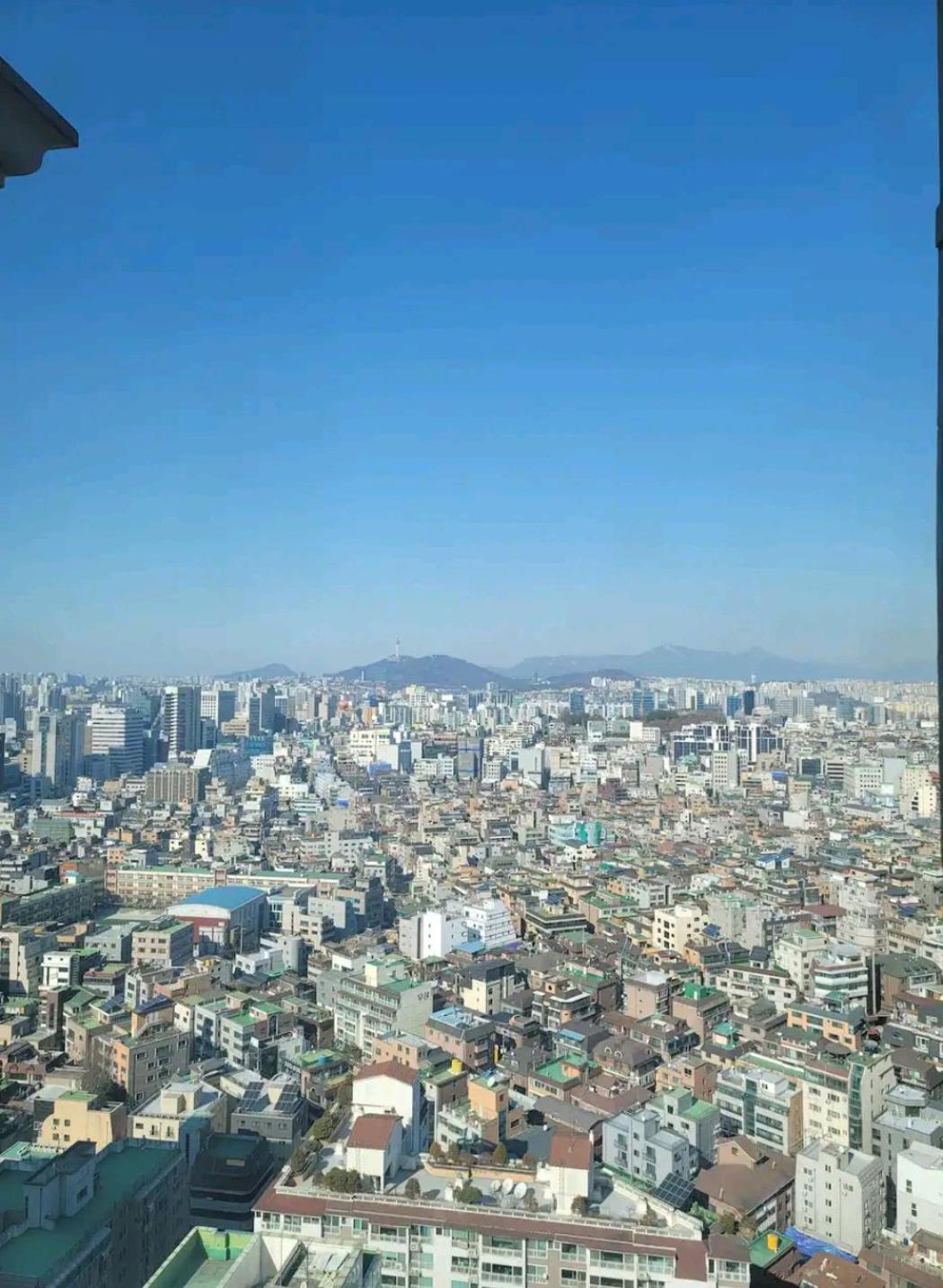 Apartment Skyview Duplex House-08 Seoul