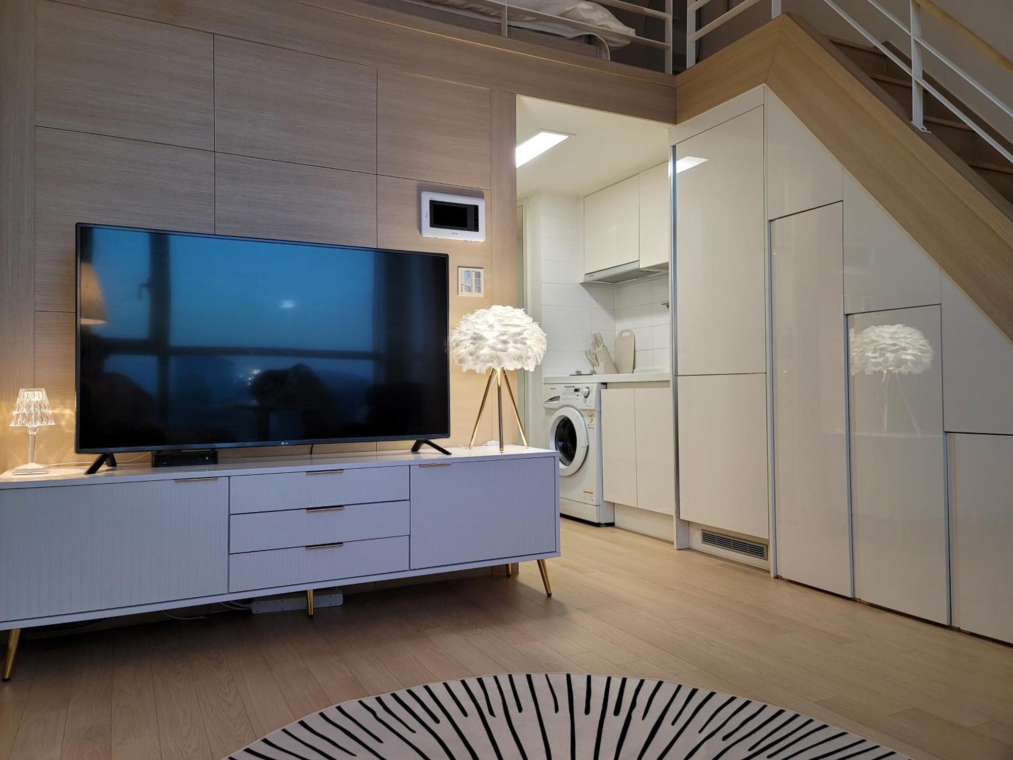 Skyview Duplex House-08 Apartment Seoul