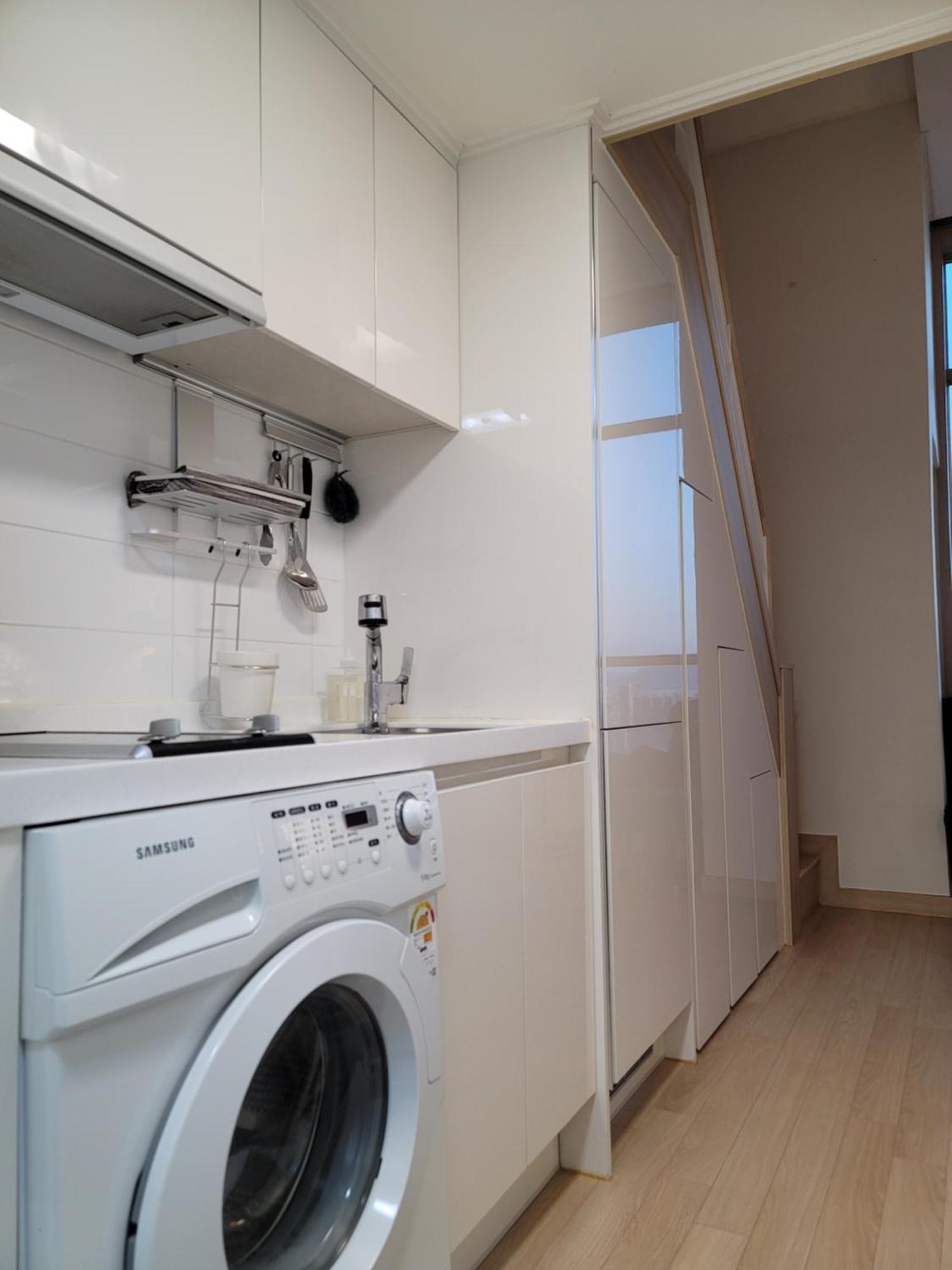 Apartment Skyview Duplex House-08 Seoul